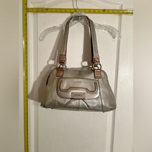 Tignanello handbag Cream/gold pebbled leather
